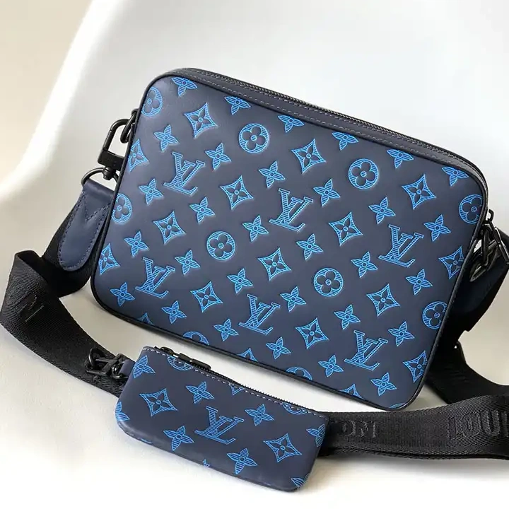 Brother Sam Yupoo Bag LV 2209HT0005 1025